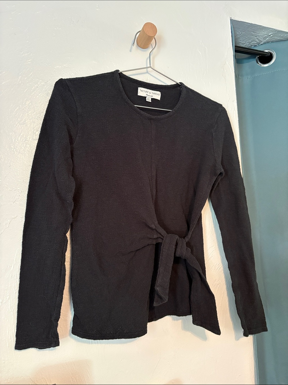 Madewell Black Long-Sleeve Knot-Front Top